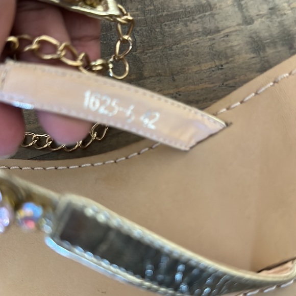 Rhinestone Pink and Gold Sandals - Picture 4 of 5